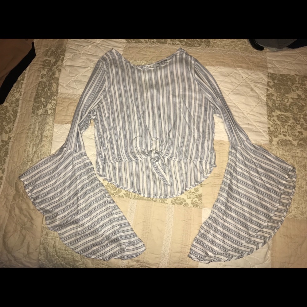 Fashion nova white blue striped crop top